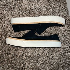 Toms Casual Sneakers Size 8.5